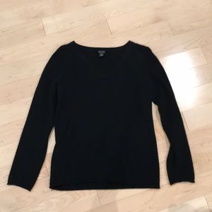 Black cashmere sweater